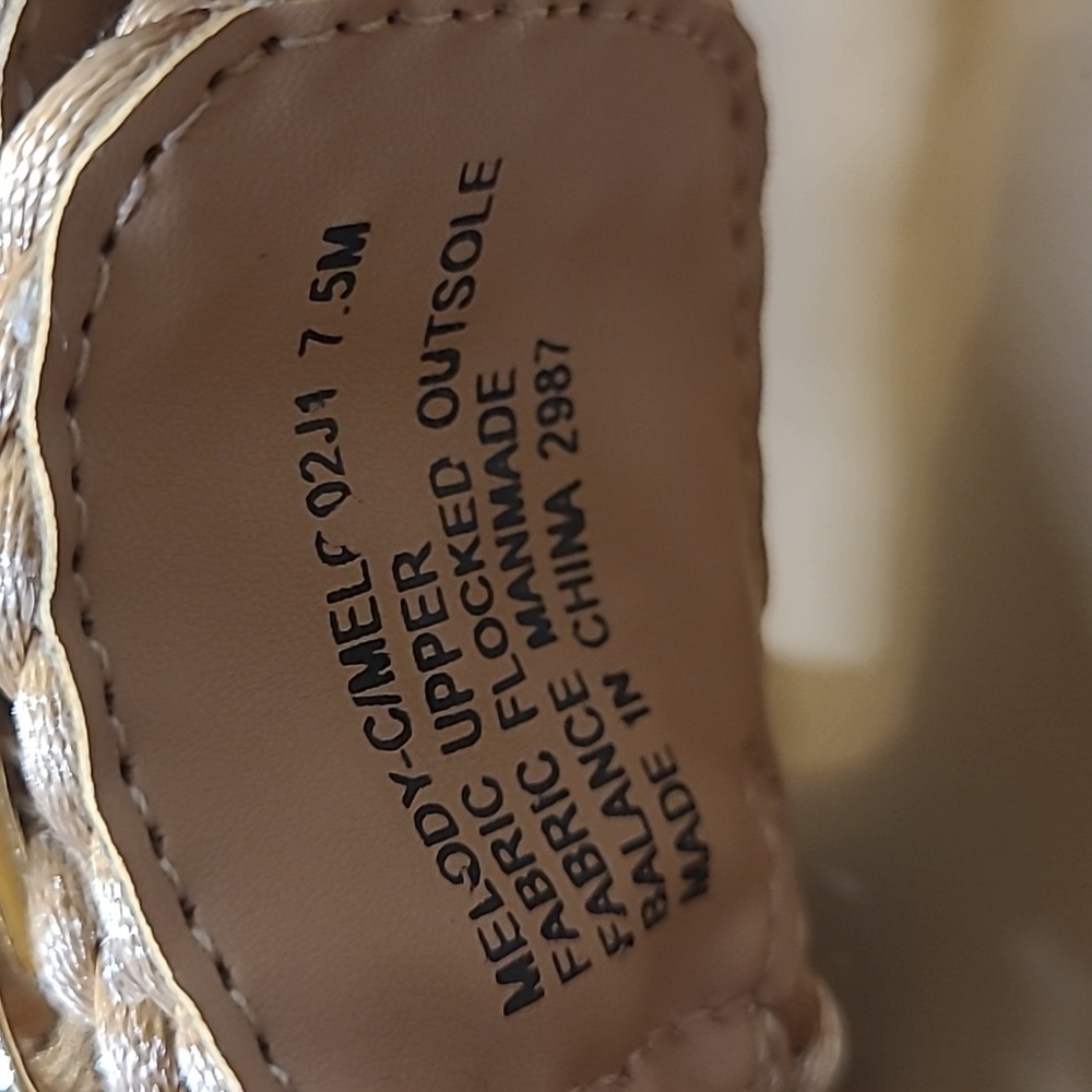 MADEN GIRL Women's Tan Woven Sandals with Gold Buckles used good‎ condition - Picture 12 of 13